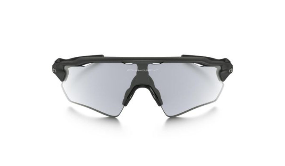 Oakley 22151 Geometrical or Directional SUNGLASSES - Black